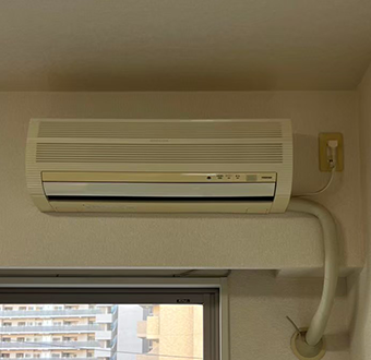 埼玉県坂戸市でエアコン交換工事を承りました
